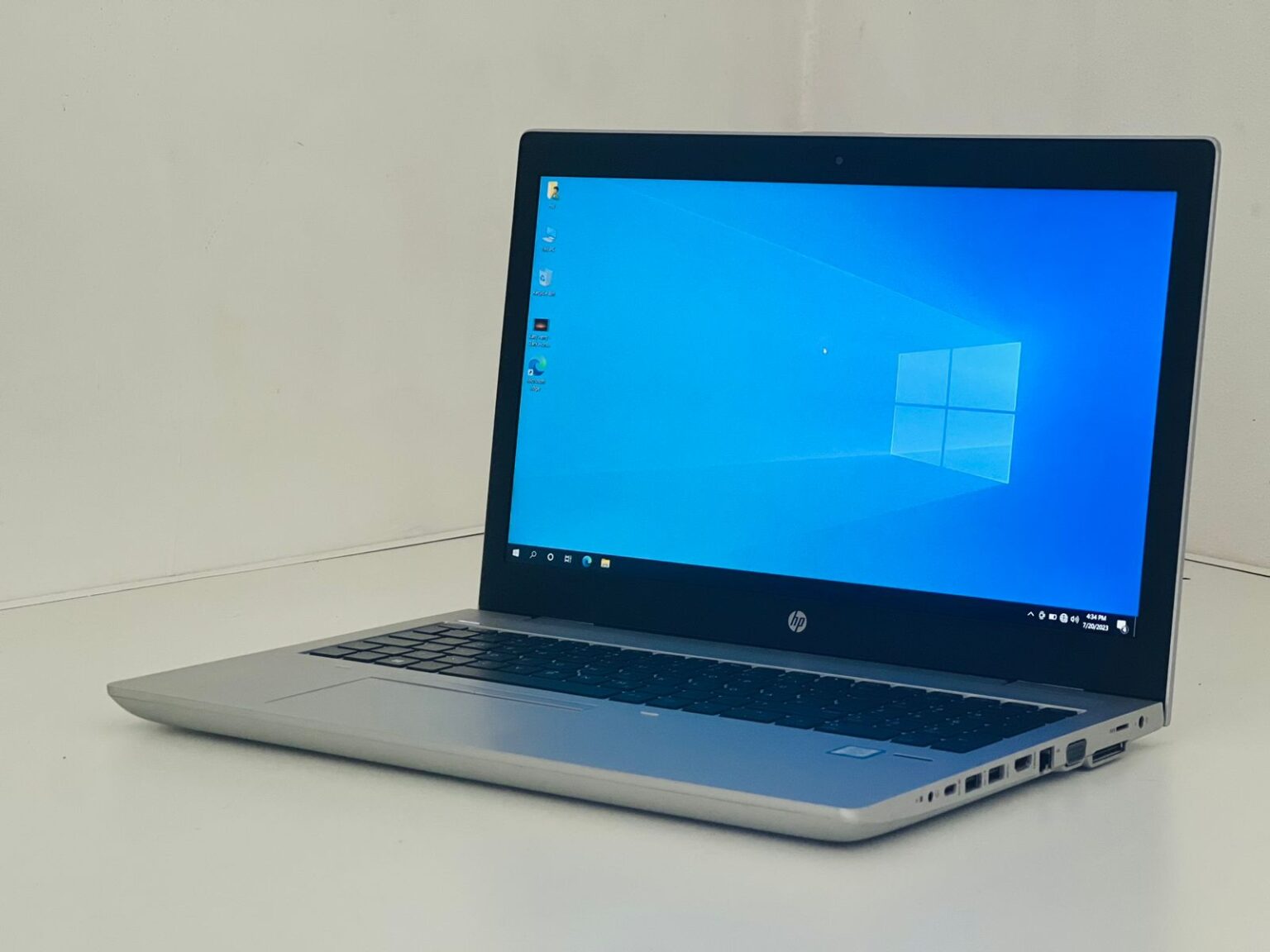 Hp Probook 650 G4 Core I5 8th Gen 8gb 256gb Ssd 152 Laplk 9527