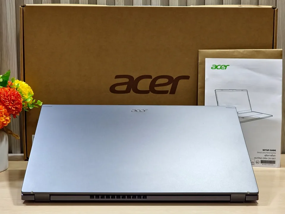 Brand New) Acer Aspire 5 A15-51M (Core 5 120U - 14th Gen) (8GB