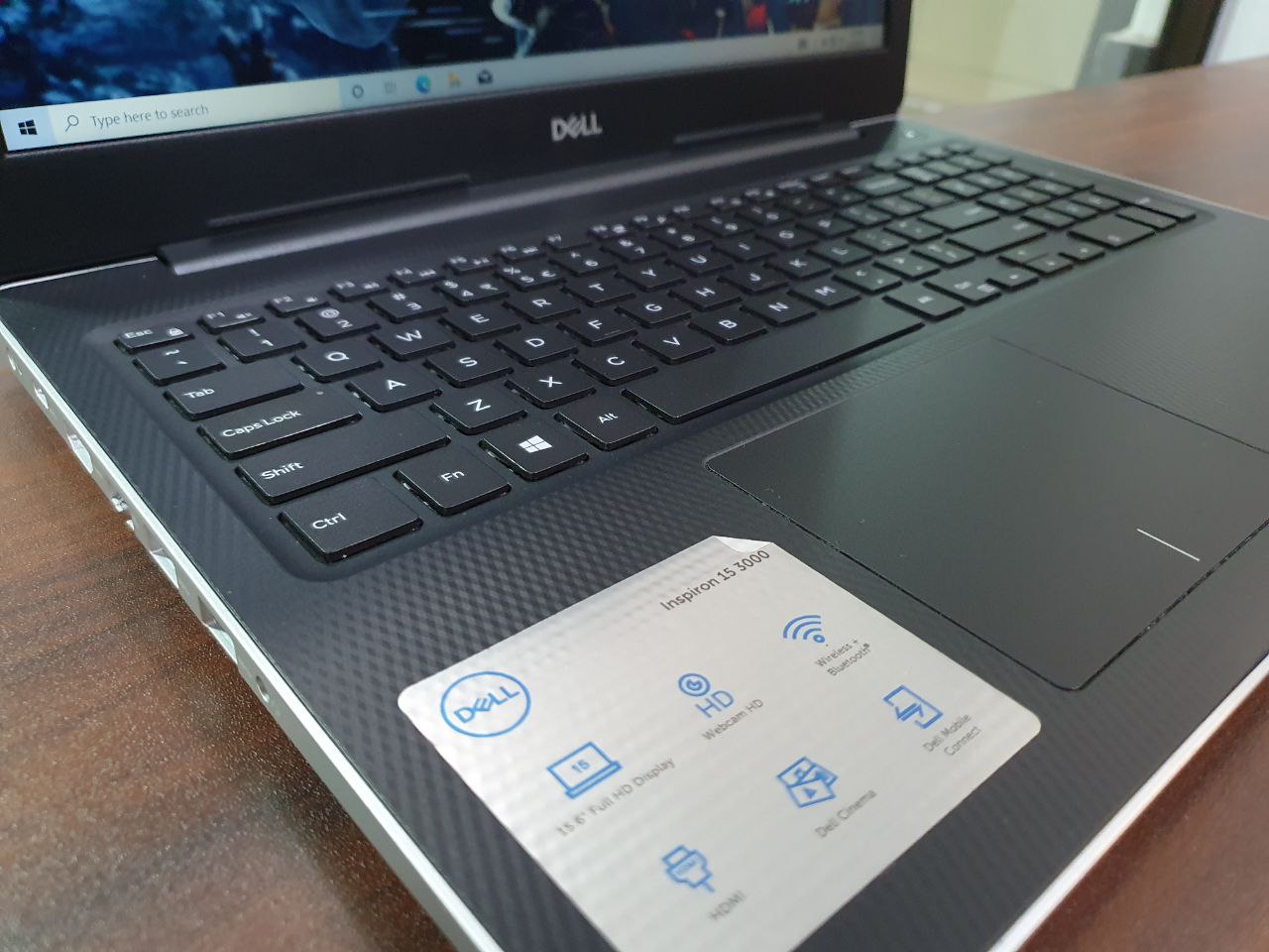 photo6089110023738339472